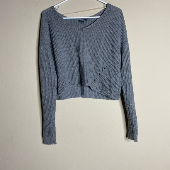 Cropped sweater - Picture 2 of 4